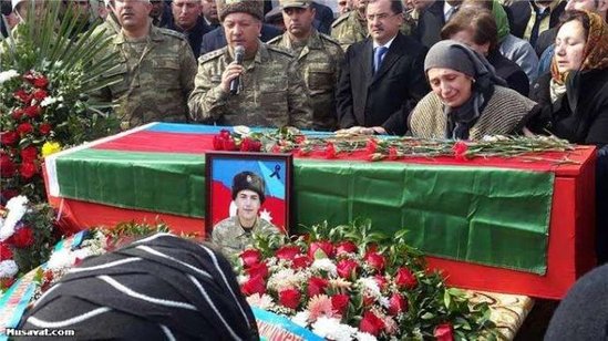 Şəhidin sevgilisinə yazdığı şeir ürəkləri dağladı:"Bəlkə də qismətim..."